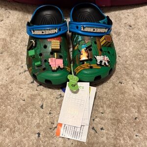 CROCS Kids Minecraft Clogs - Green and Blue -NWT